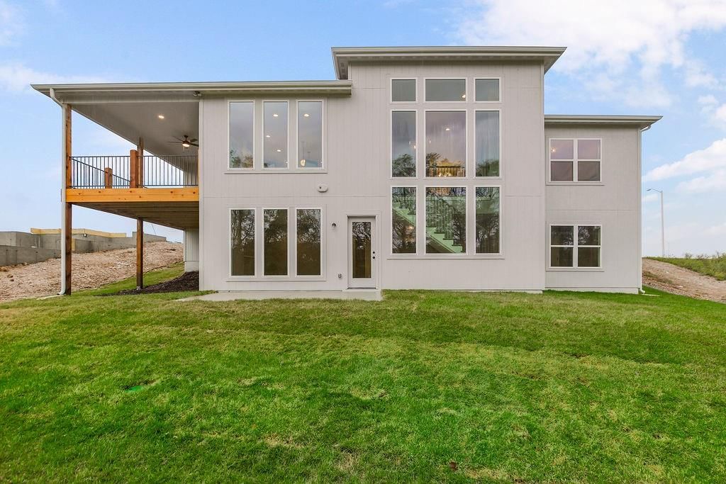 3808 W 187th Street — photo 34