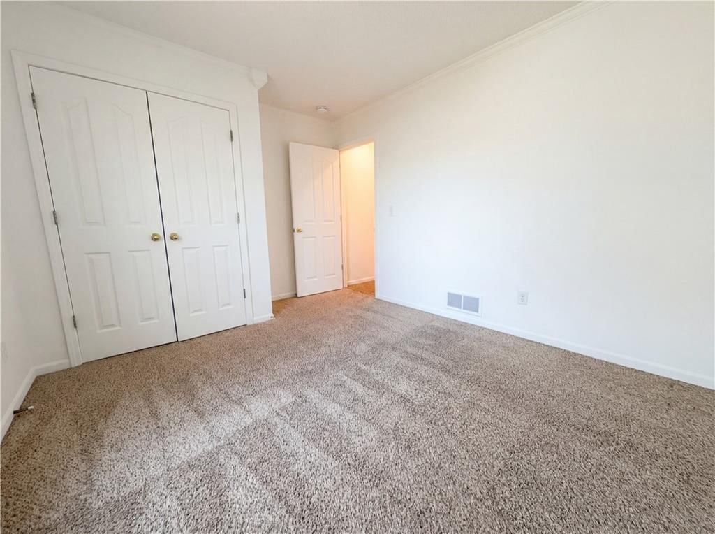 2644 W Centre Street — photo 15