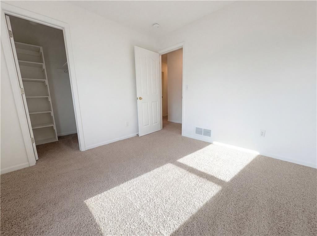 2644 W Centre Street — photo 19