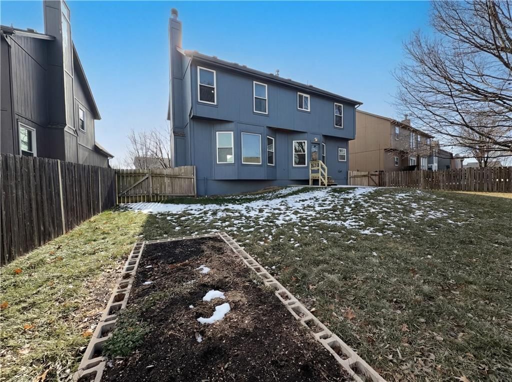 2644 W Centre Street — photo 23