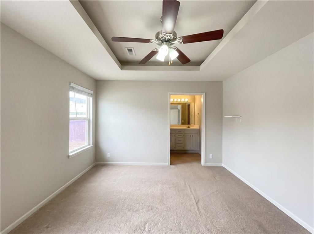 1607 Hilltop Lane — photo 4