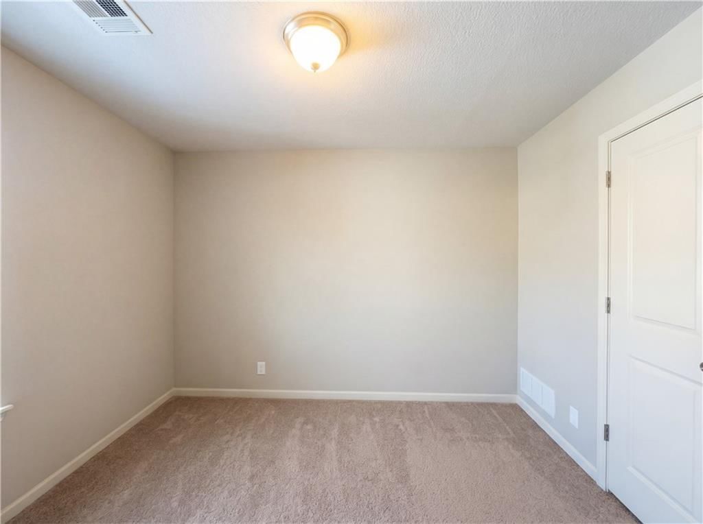 1607 Hilltop Lane — photo 9
