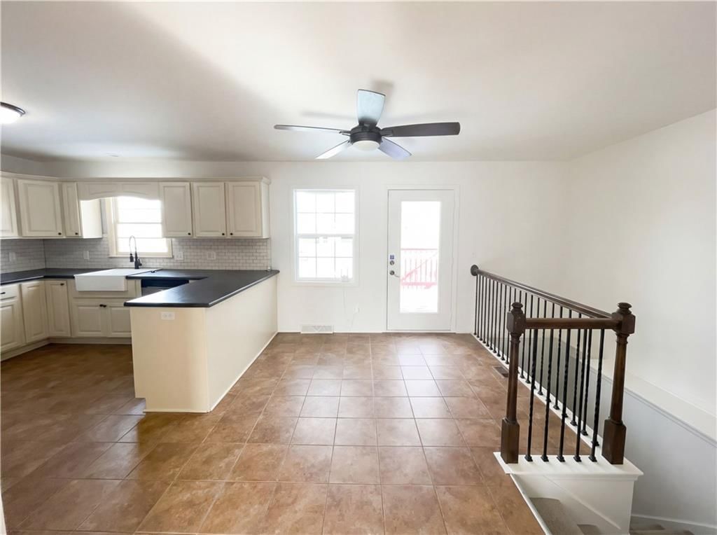 804 Sunset Avenue — photo 9