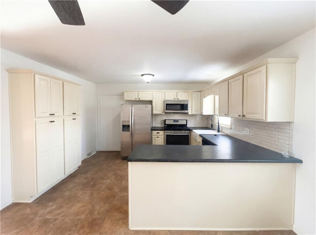 804 Sunset Avenue — photo 10