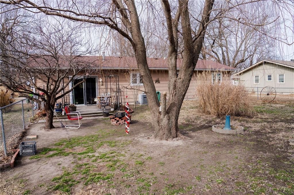 518 N Lincoln Street — photo 17