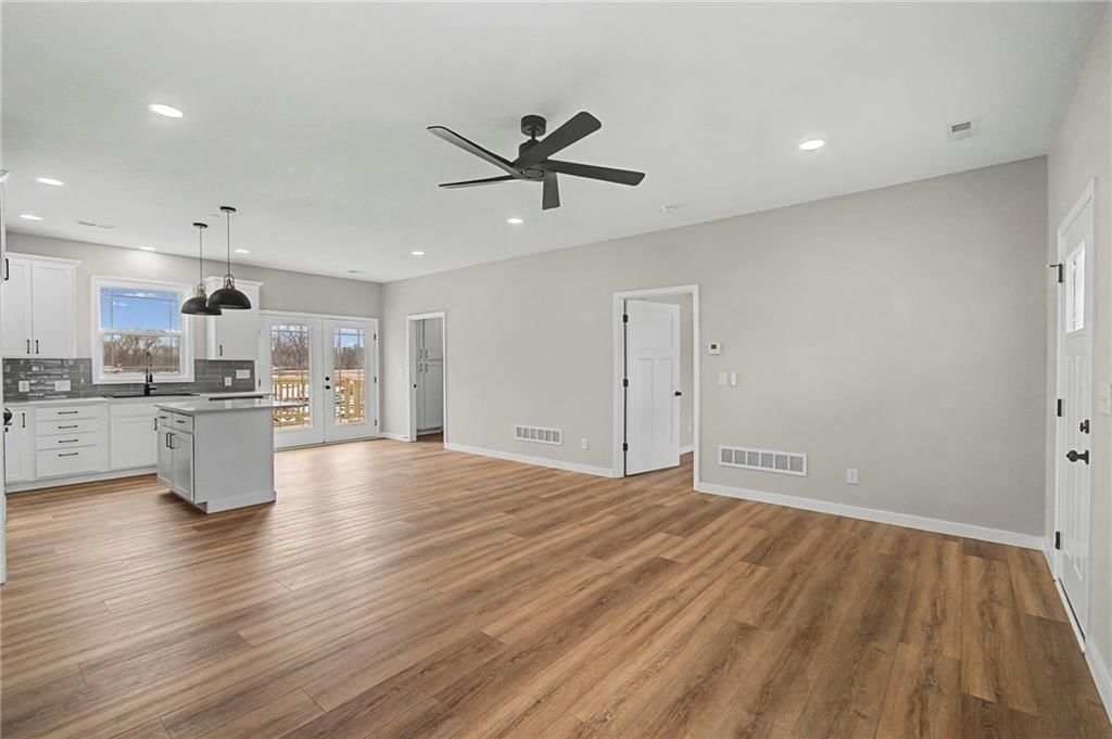 1415 N Thornton Lane — photo 8