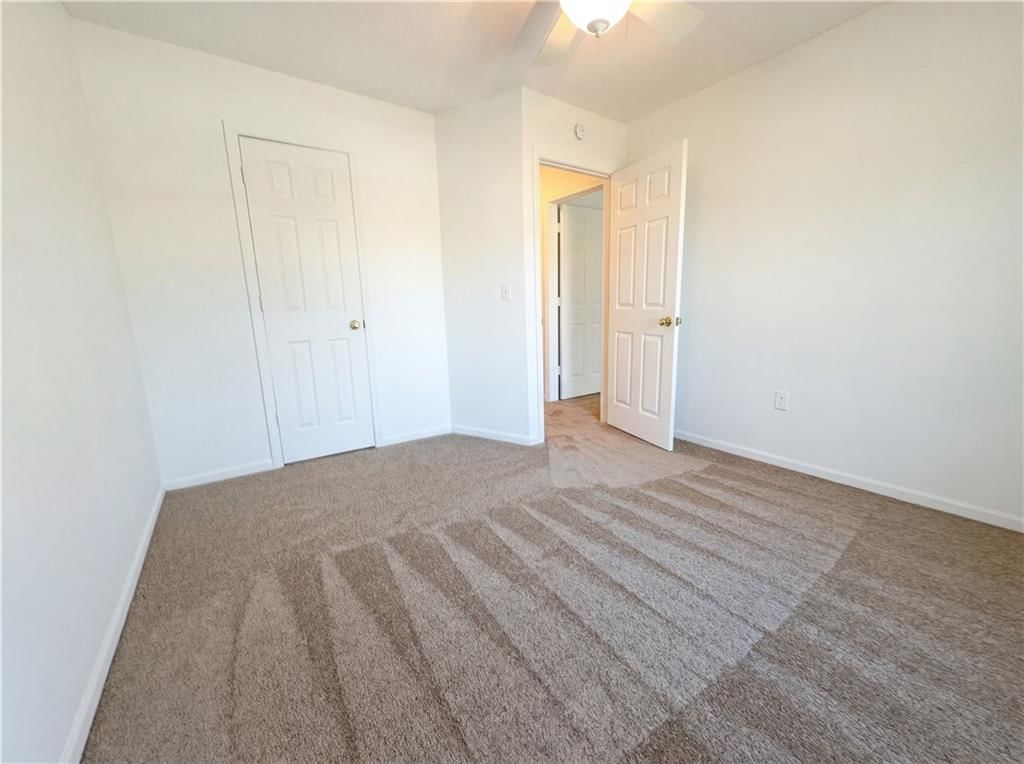 9029 W 127th Terrace — photo 4