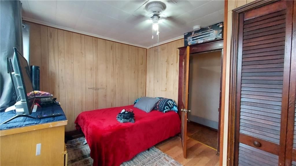 304 N Miles Street — photo 9