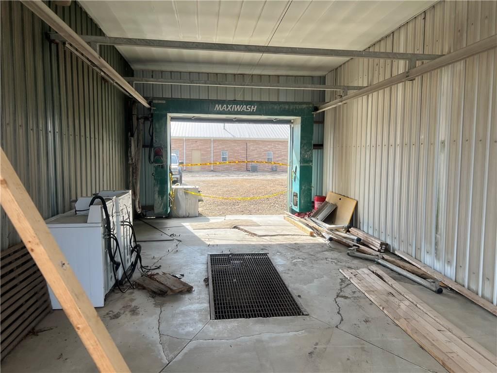610 Maple Street — photo 5