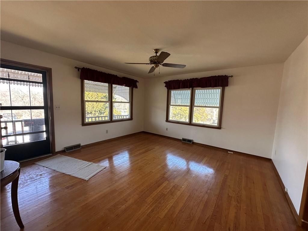 2511 S Evanston Avenue — photo 5