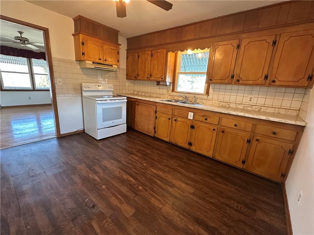 2511 S Evanston Avenue — photo 11