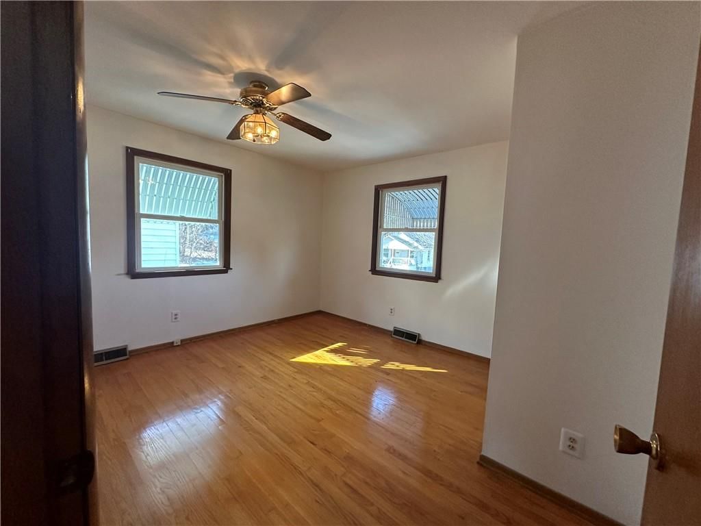 2511 S Evanston Avenue — photo 15