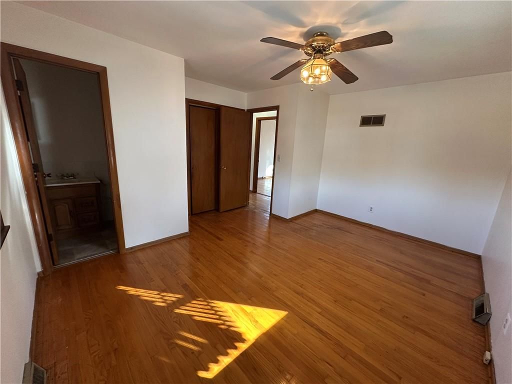 2511 S Evanston Avenue — photo 17