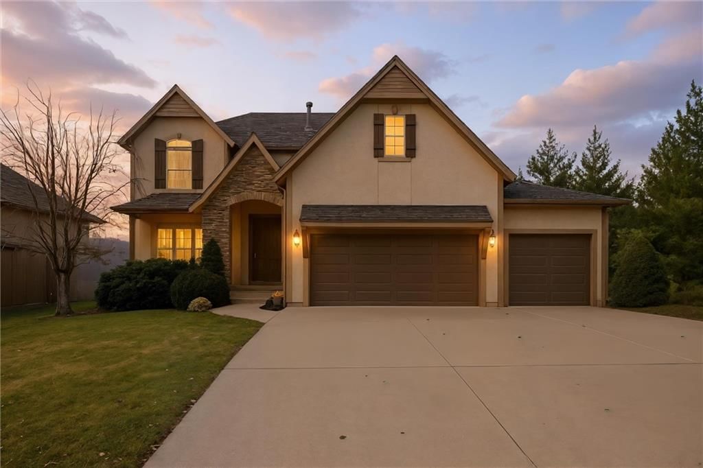 24004 W 124th Street, Olathe, KS