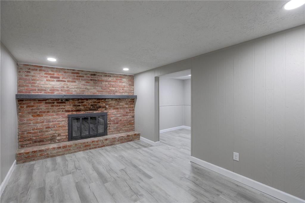 3303 N Mccoy Street — photo 24