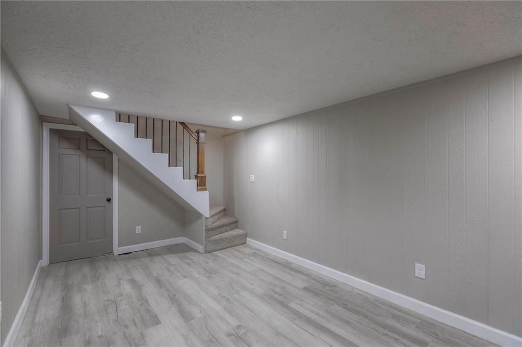 3303 N Mccoy Street — photo 26