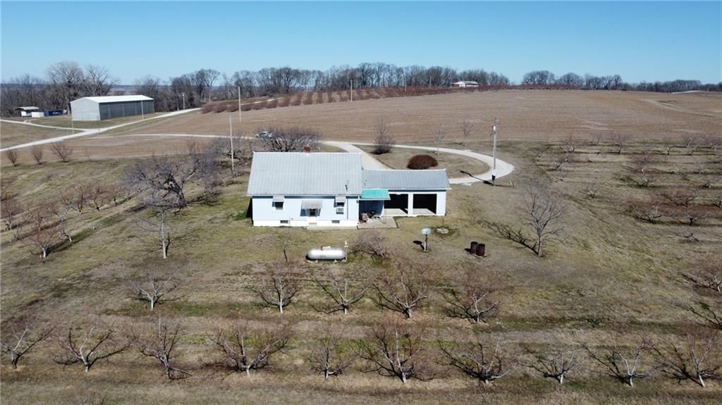 8676 Appletree Lane — photo 3