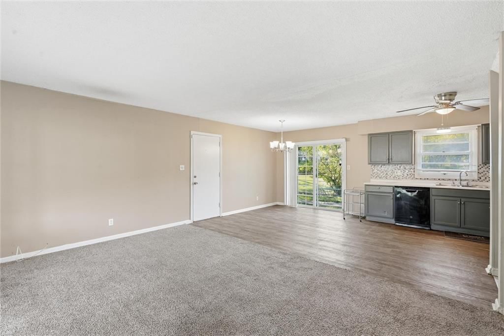 8705 E 83rd Terrace — photo 5
