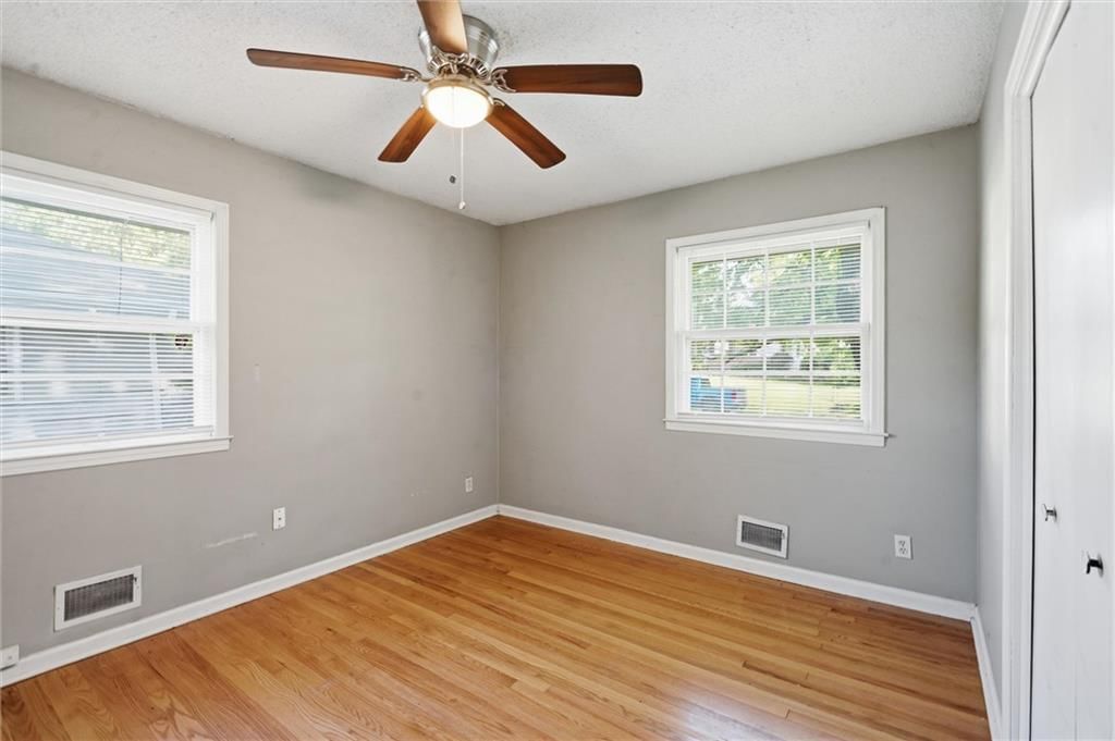 8705 E 83rd Terrace — photo 13