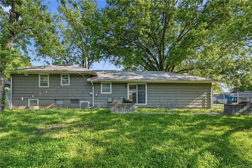 8705 E 83rd Terrace — photo 19
