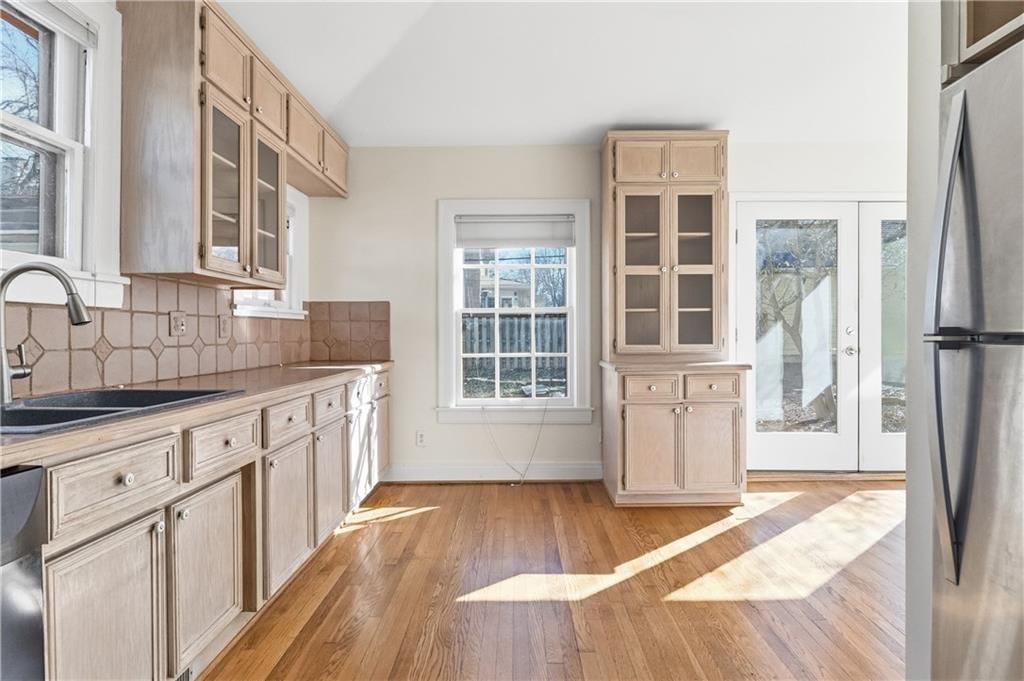 6117 Walnut Street — photo 14