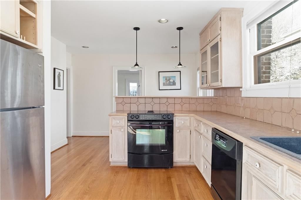 6117 Walnut Street — photo 16