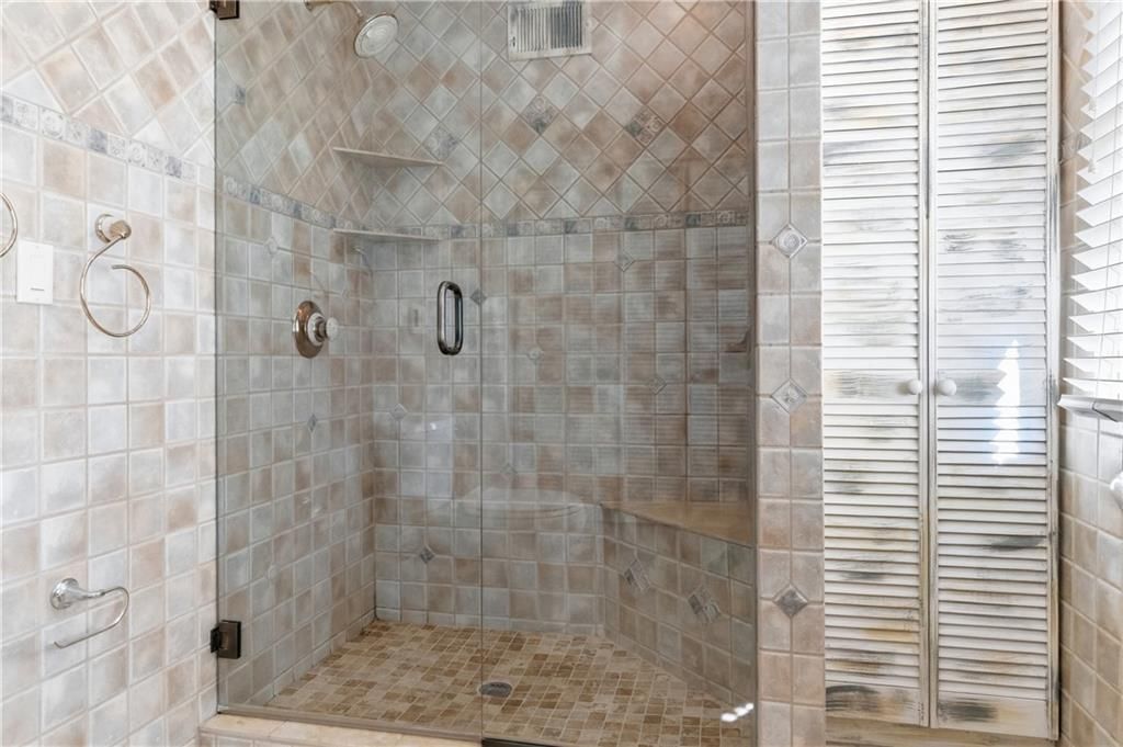 6117 Walnut Street — photo 25
