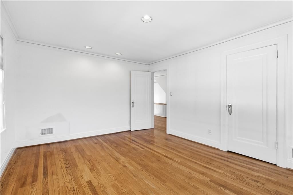 6117 Walnut Street — photo 32