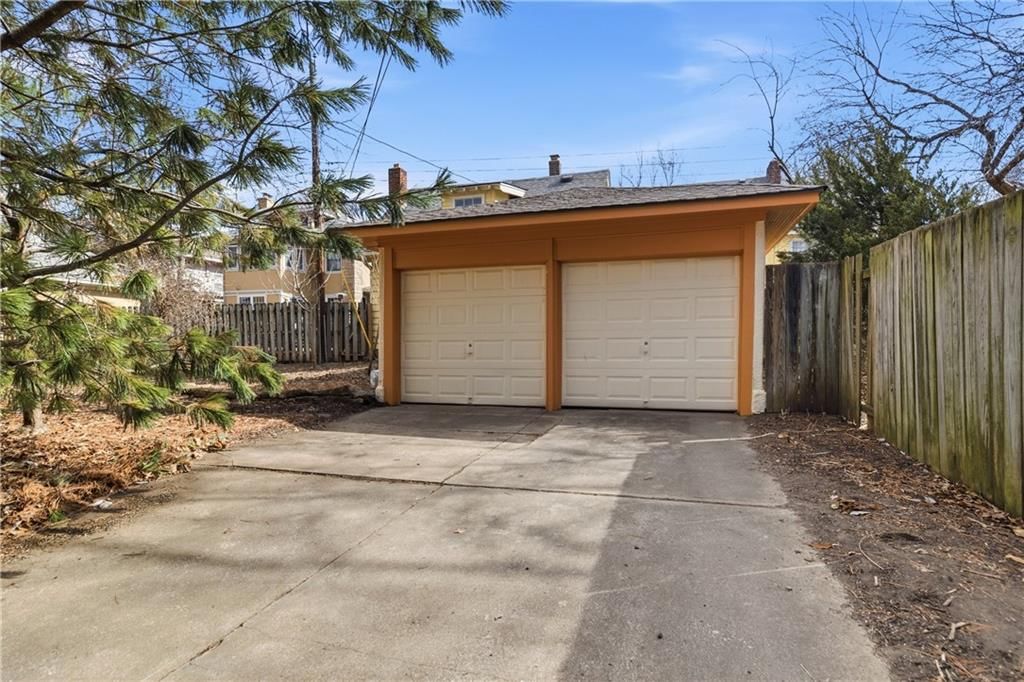 6117 Walnut Street — photo 38