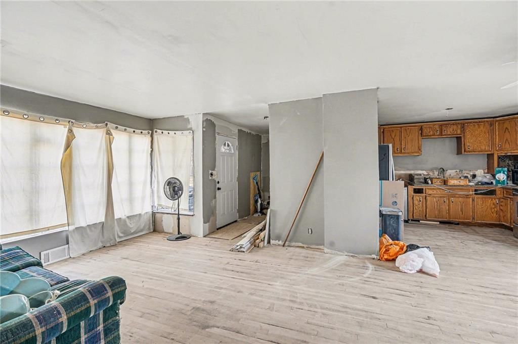 1132 Cooper Street — photo 7
