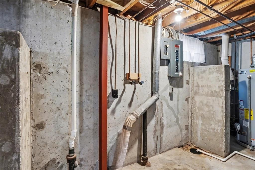 2124 Terrace Road — photo 44