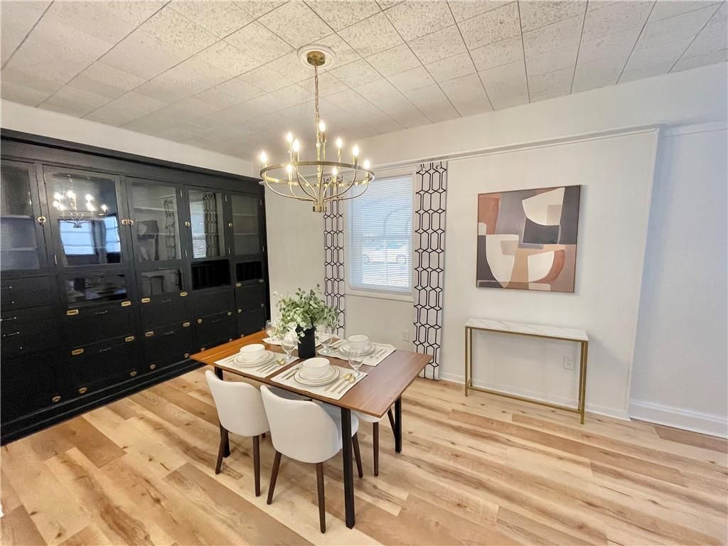 3301 S Vermont Avenue — photo 9