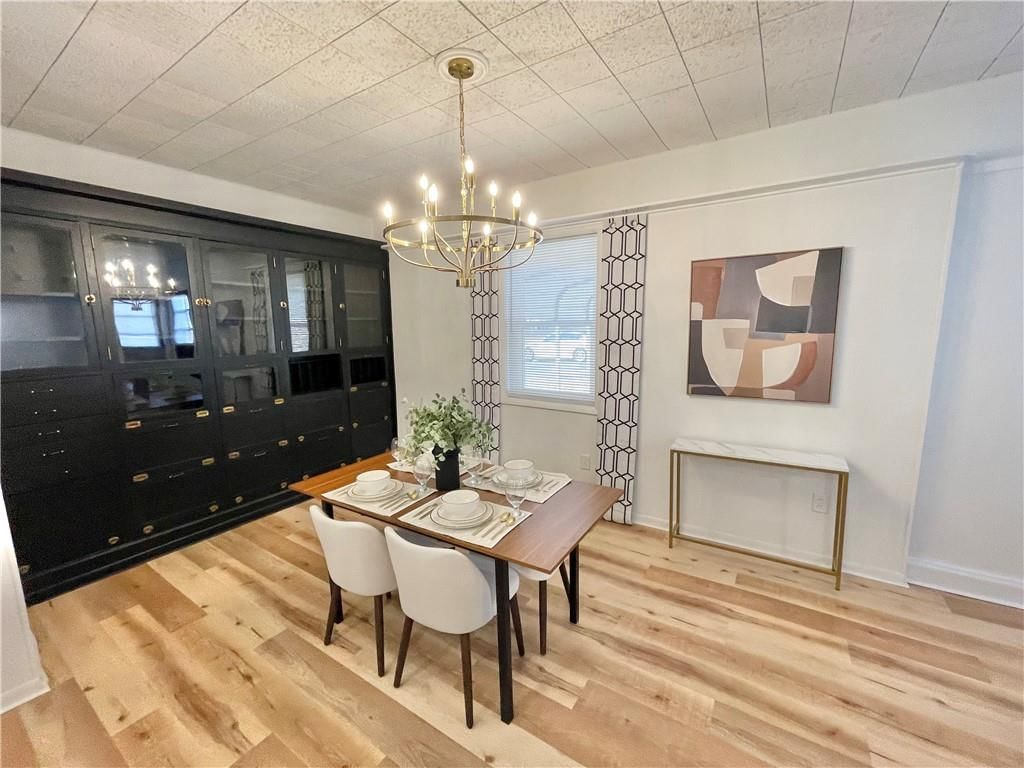 3301 S Vermont Avenue — photo 12