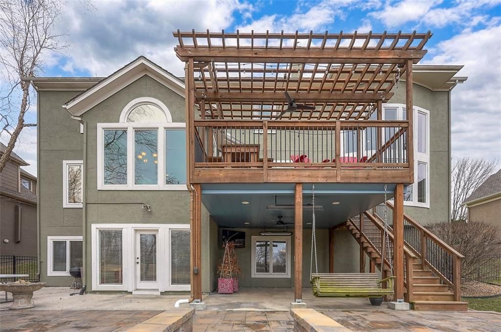 4512 Ironhorse Drive — photo 32