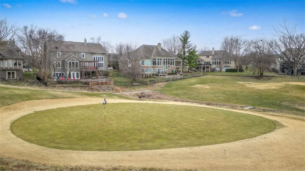 4512 Ironhorse Drive — photo 36
