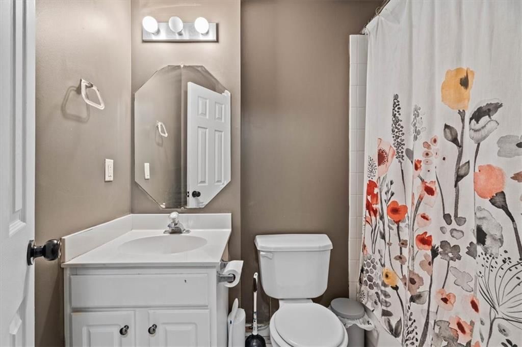 12508 Fountain Lake Drive — photo 23