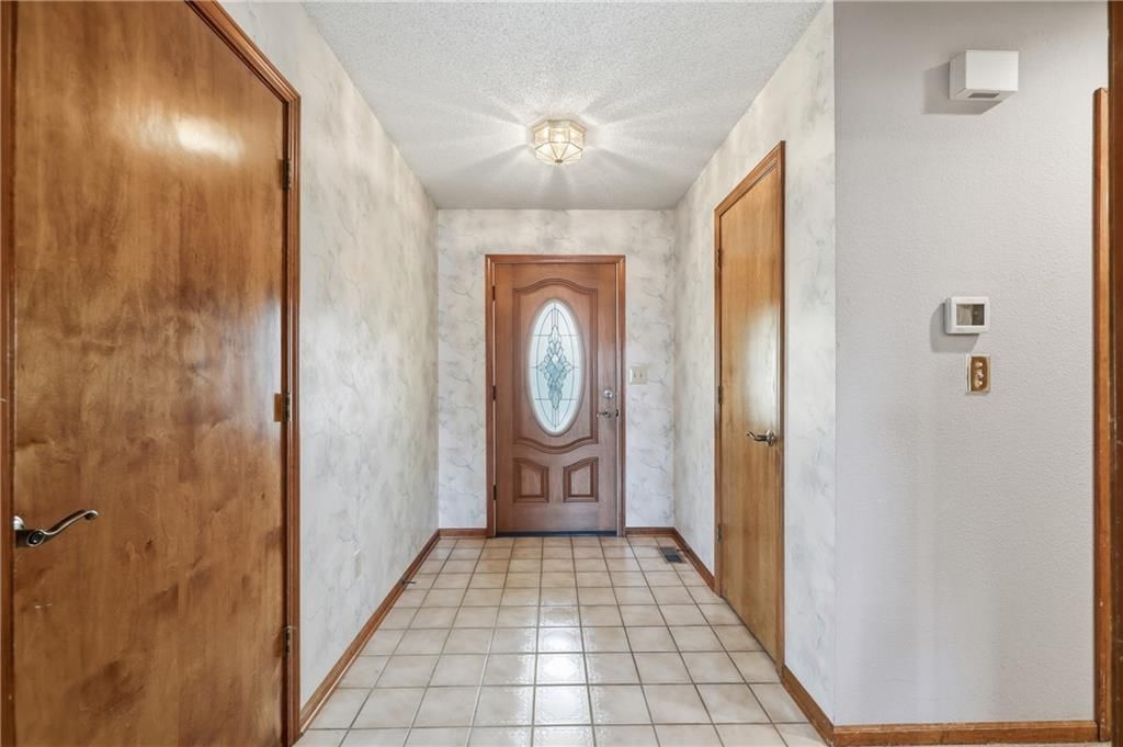 3307 NW Shannon Court — photo 4