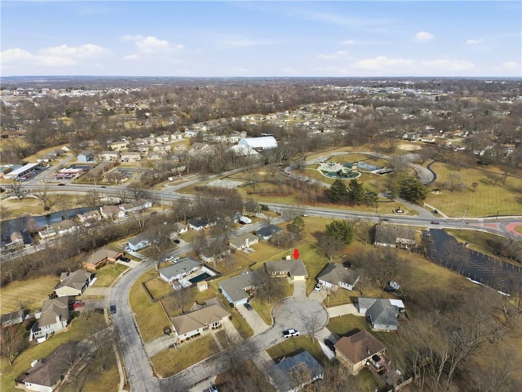 3307 NW Shannon Court — photo 36