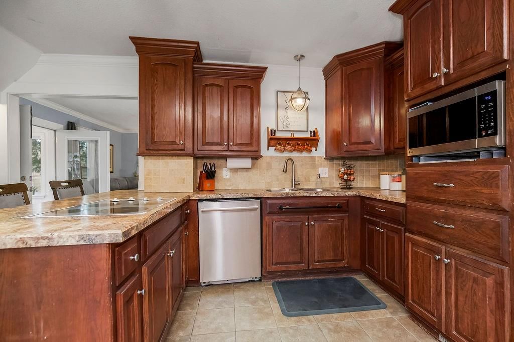 22463 George Road — photo 4