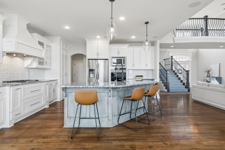 10231 N Kansas Avenue — photo 14