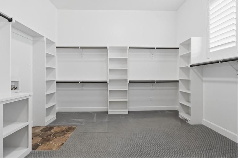 10231 N Kansas Avenue — photo 34