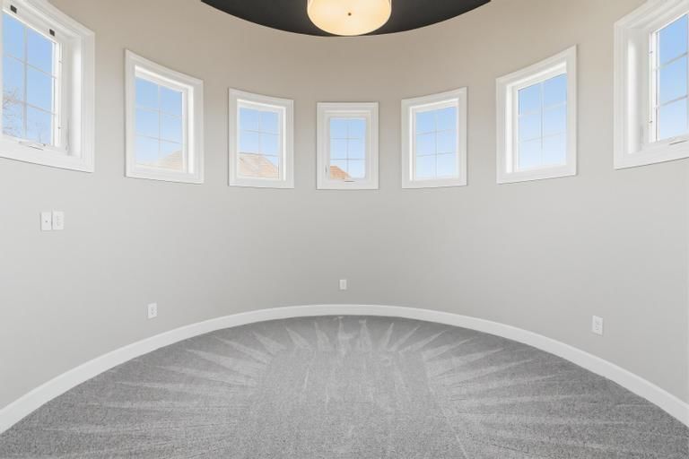 10231 N Kansas Avenue — photo 38