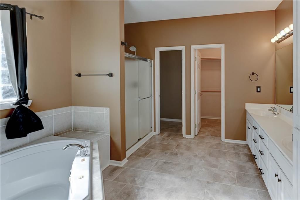 13303 Forest Oaks Drive — photo 23