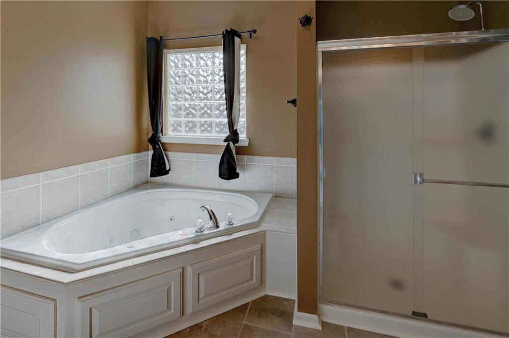 13303 Forest Oaks Drive — photo 24