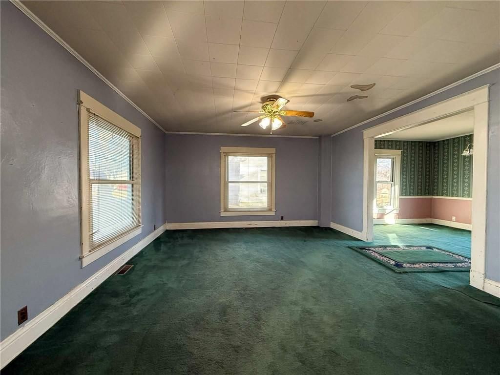 524 W Elm Street — photo 9