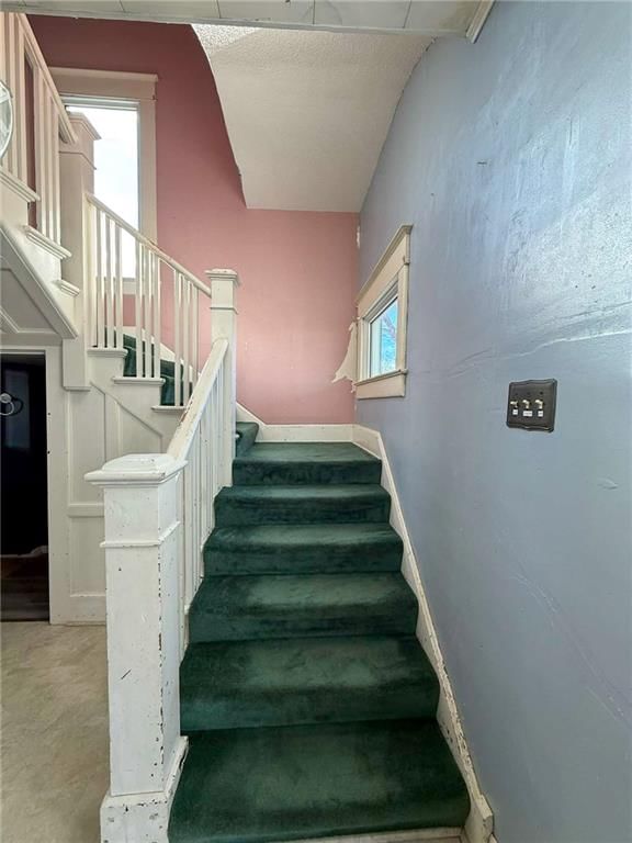 524 W Elm Street — photo 14
