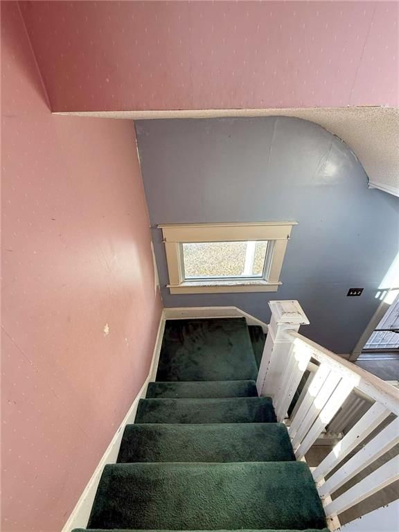 524 W Elm Street — photo 16