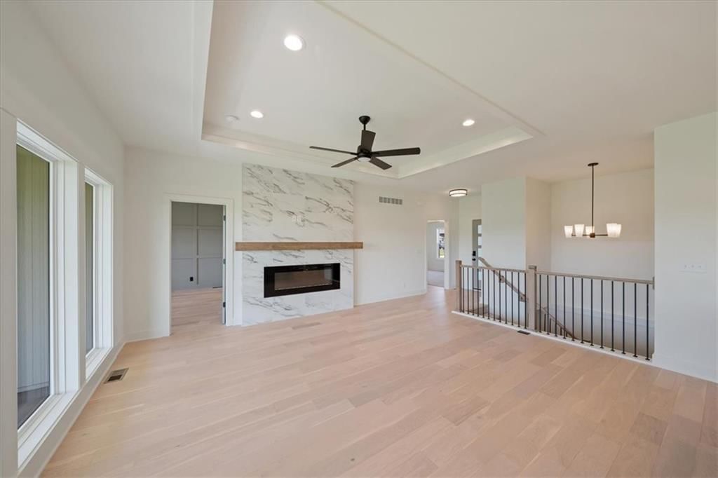 2111 SW Harvest Moon Lane — photo 4