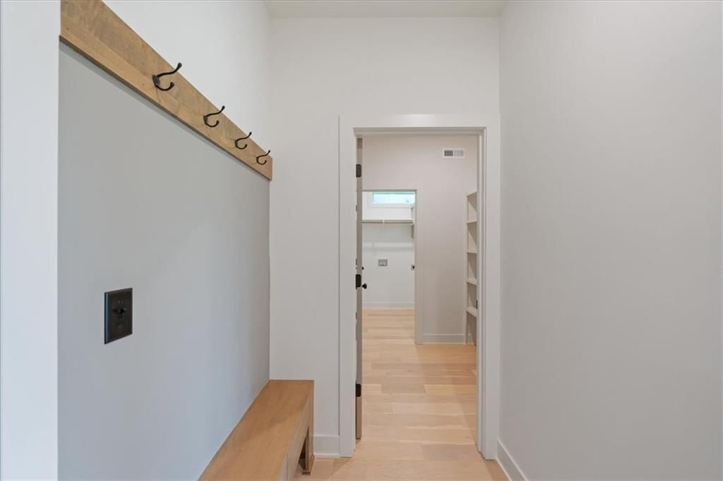 2111 SW Harvest Moon Lane — photo 11