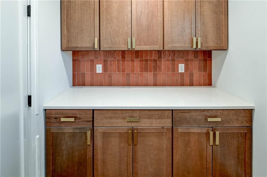 426 W 57th Street — photo 27